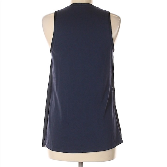 Gap sleeveless Blouse - Picture 2 of 3